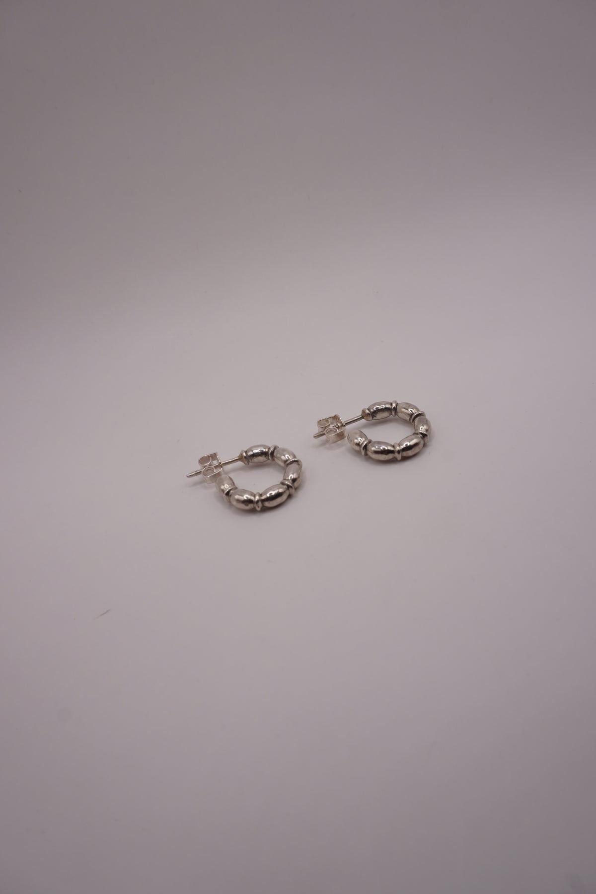 Linked oval piece