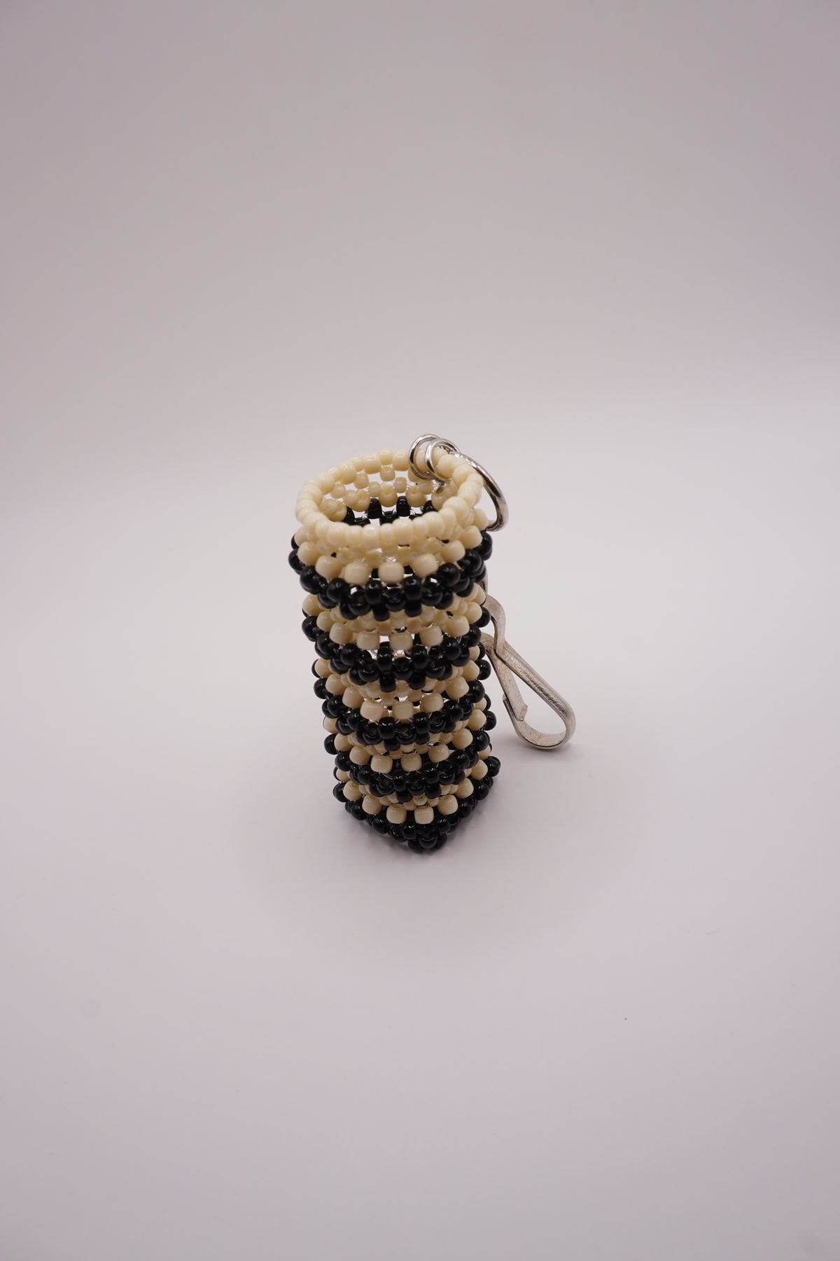 Small Lipstick holder (Black, Off white)