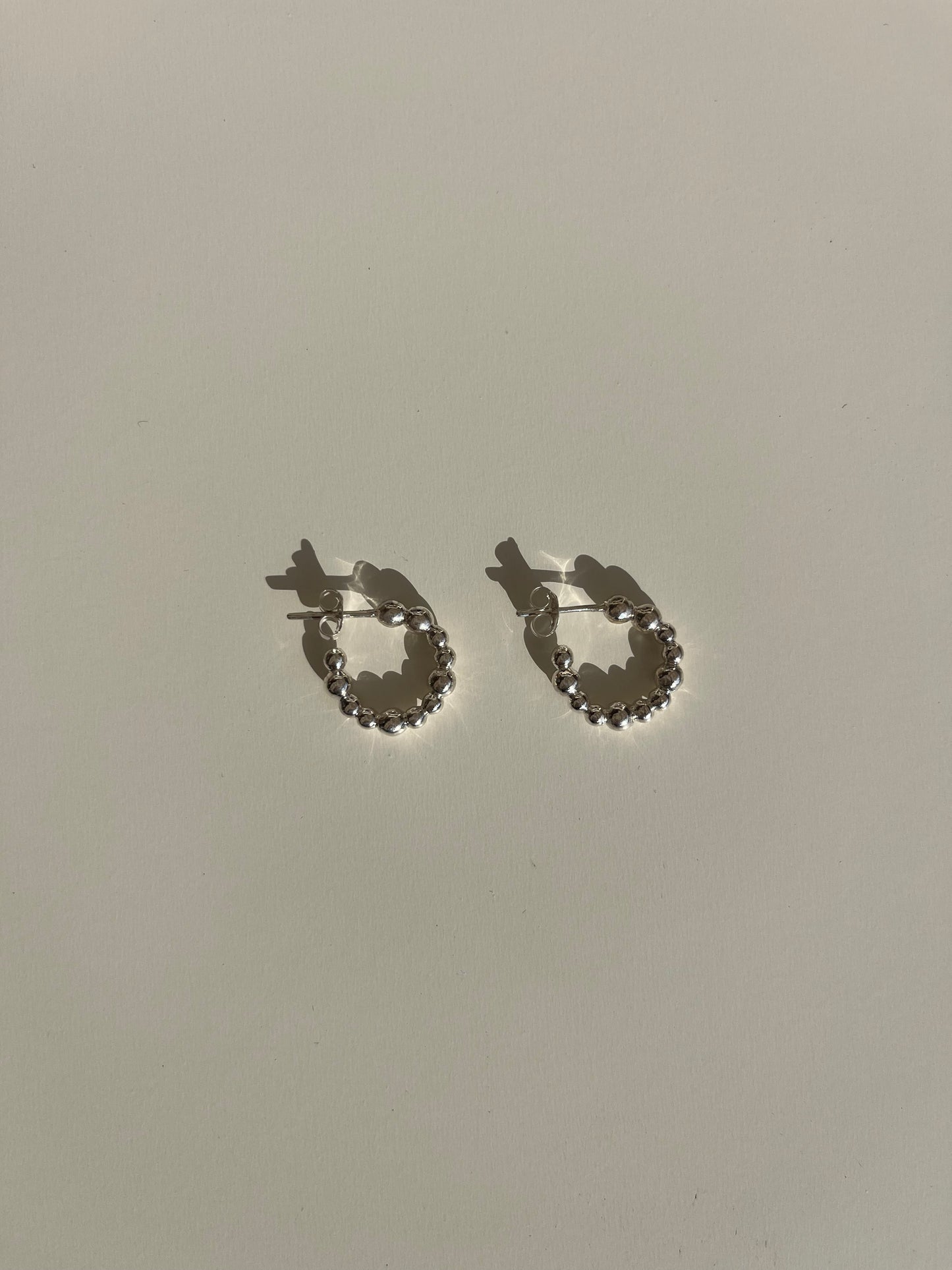 Dot hoop earring