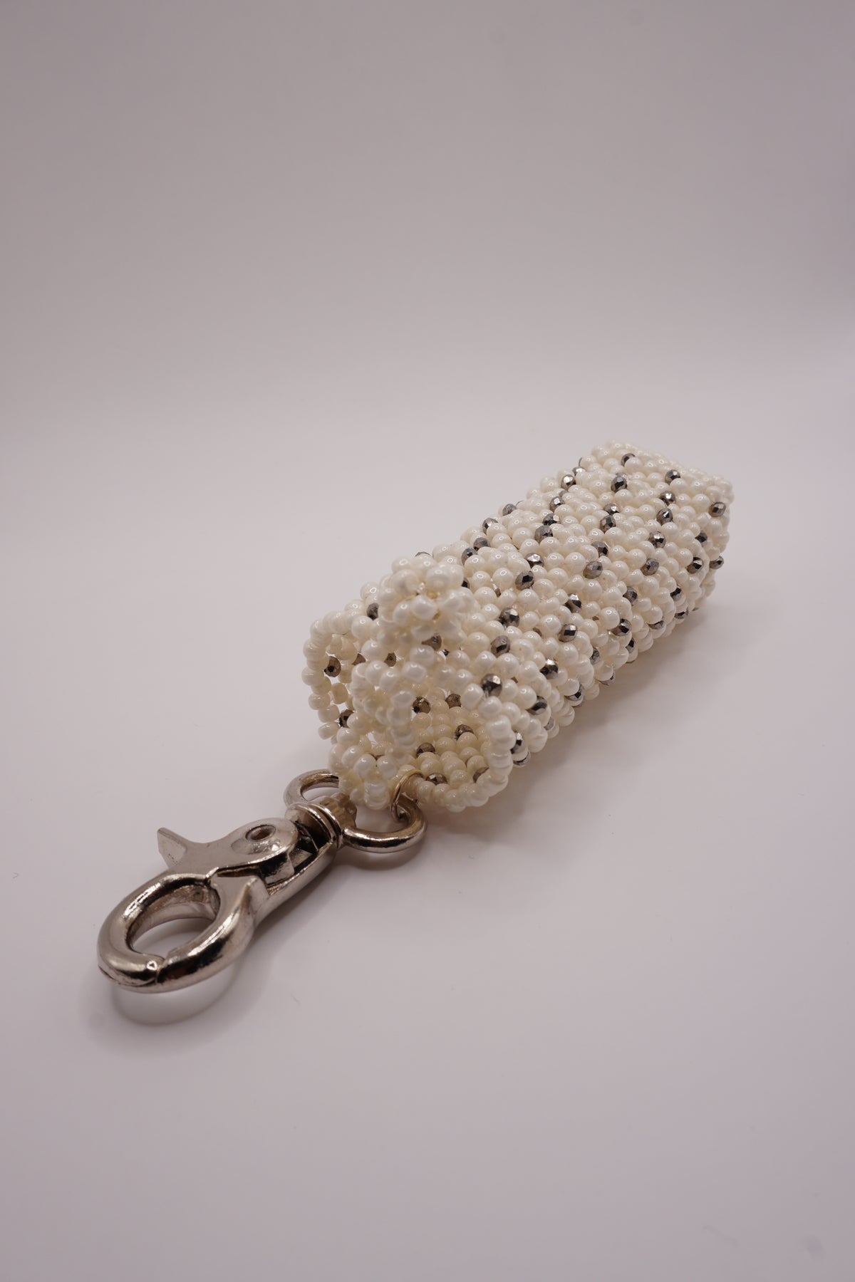 Big Lipstick holder with magnet (White, Silver)